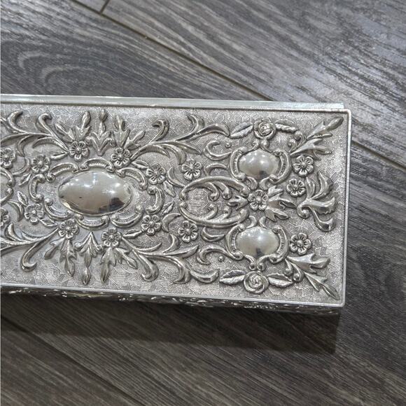 Vintage Ornate Silver-plated Jewelry Box Red Velvet Interior 9 x 4 x 2 Hong Kong - Picture 5 of 12